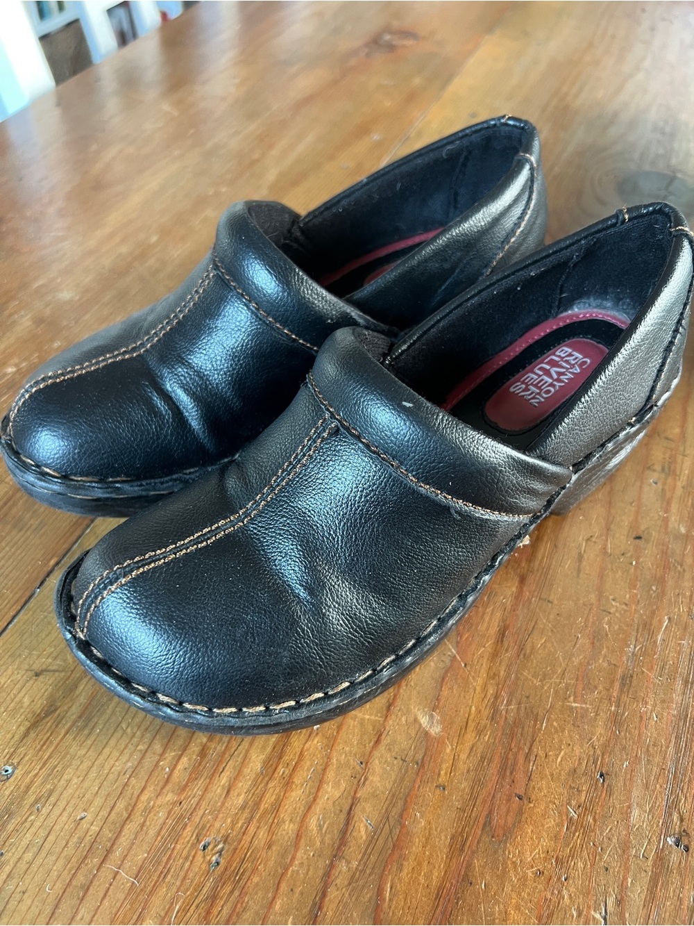 Canyon River Blues Black Leather Mules/clogs with Brown Topstitch Sz 7.5w - Picture 4 of 8